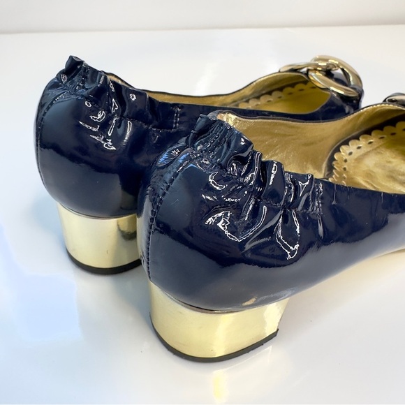 Juicy Couture smells like couture flats ballet gold hardware size 6.5 - Picture 3 of 5